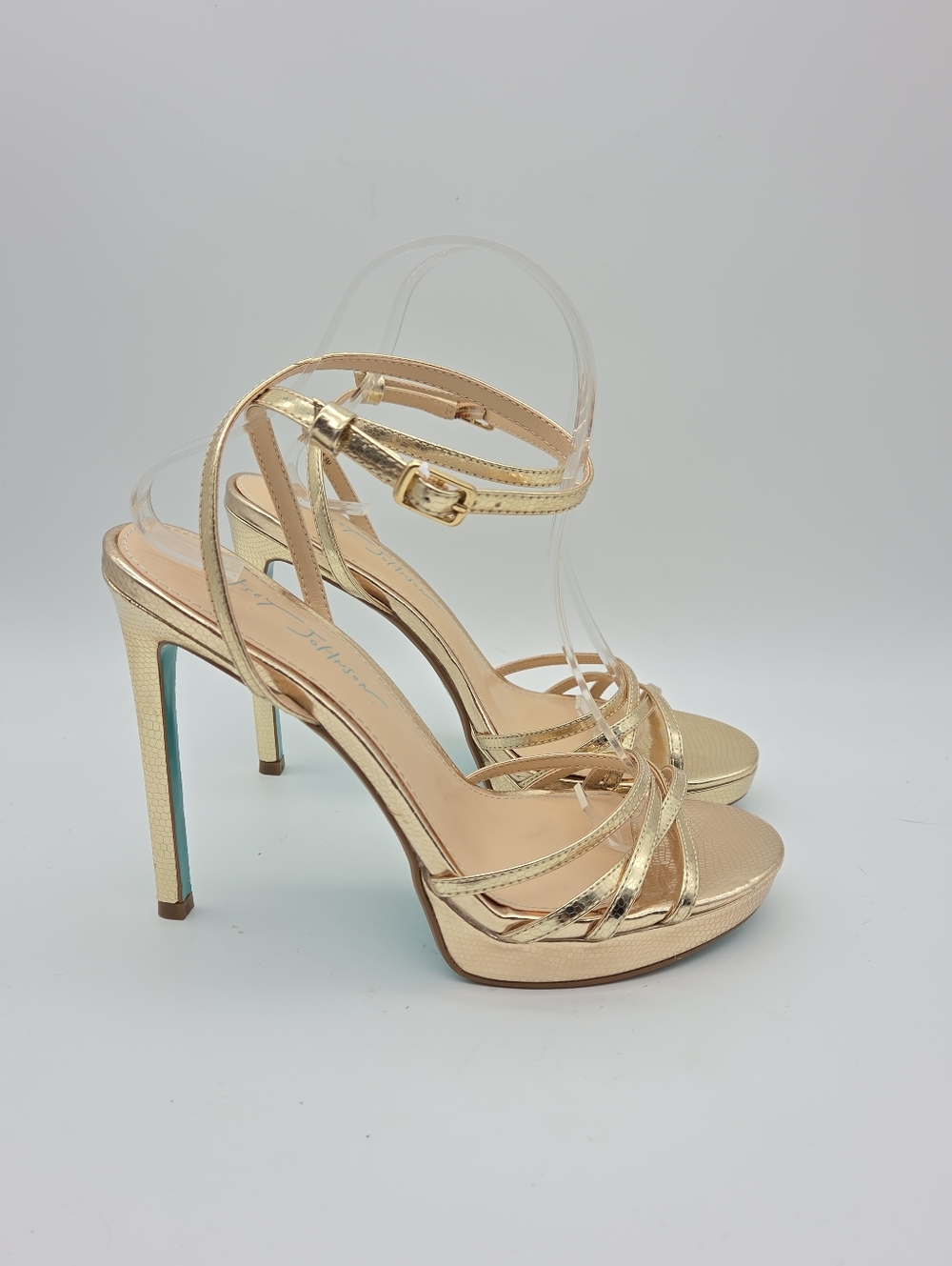 Betsey Johnson Avah Gold Platform Sandals Size 9
